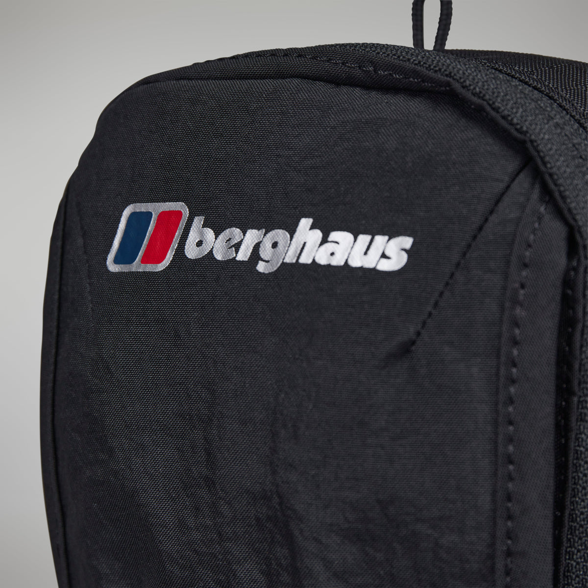 Unisex Logo X-Body Small - Black