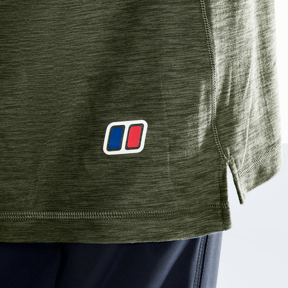 Farndale+ Long Sleeve Half Zip Tech Tee - Jet Black/Hale Navy