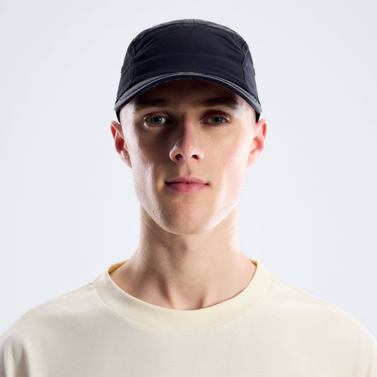 Unisex Everyday Cap – Tiefschwarz